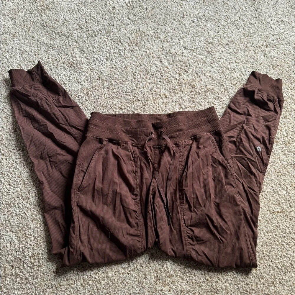 Lululemon Dance Studio Mid-Rise Jogger - Picture 3 of 3